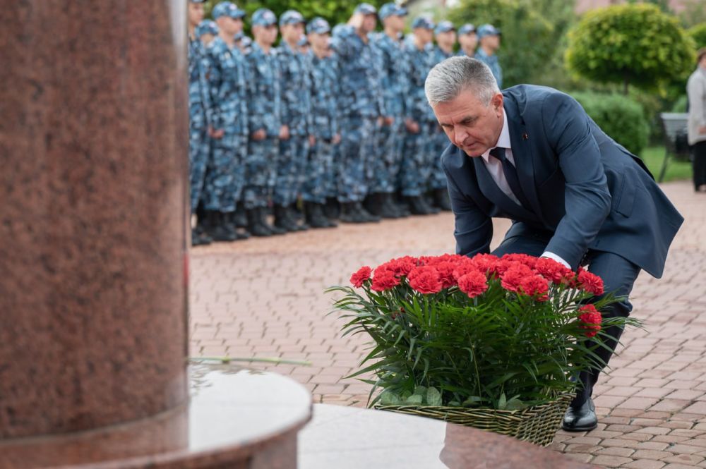 ����� �������������� �������� ����� � ��������� ���������� �������� � ��������