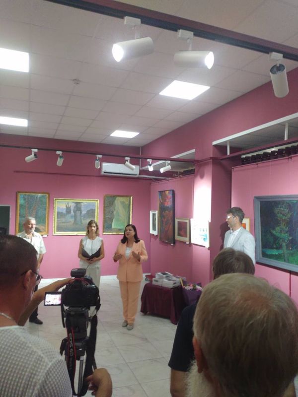 � 215 � ����� ��������� � ��������� ������� ��������� �������� ��������� ������� ��������