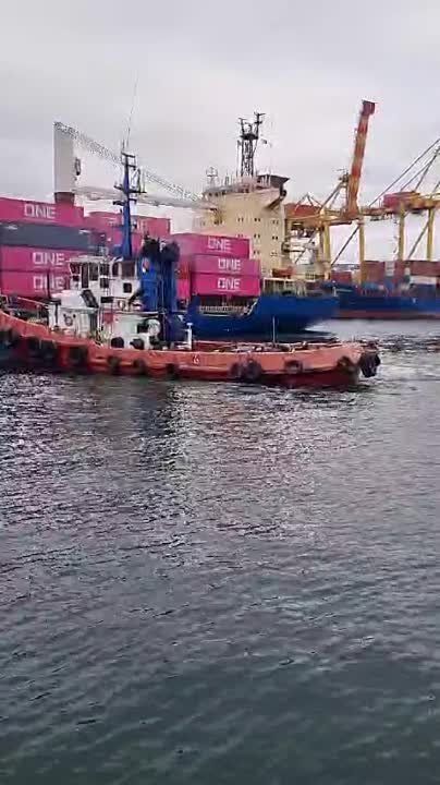 � ��������� ����� ��������� �������� ����� Sky Light ��� ������ ������ ����������� � ����� ��� ���������������� � ����� ���������