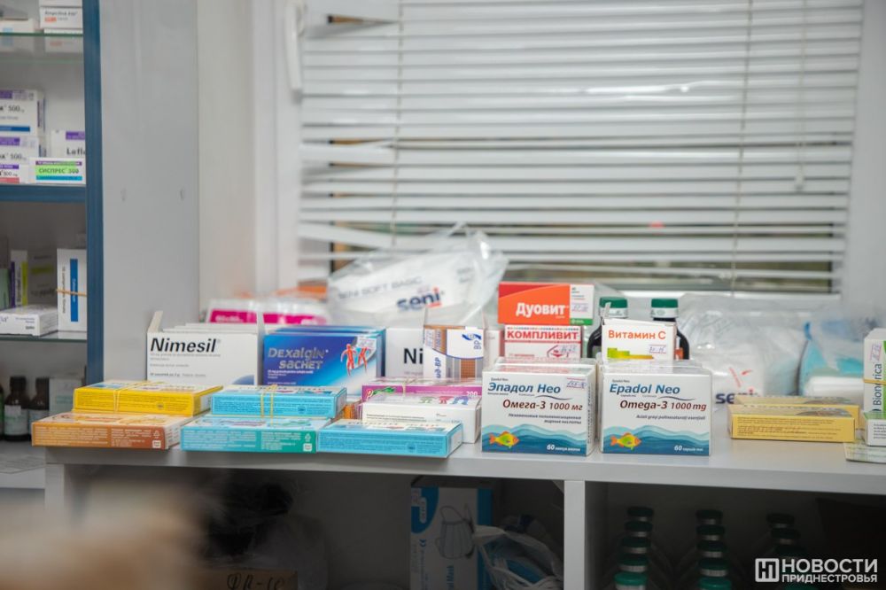 Ситуация с обеспечением больниц и аптек Приднестровья традиционными препаратами близка к критической - министр иностранных дел Виталий Игнатьев в интервью РИА «Новости»