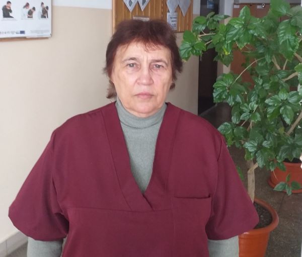 Поздравления принимает Лилия Кирилловна Донич