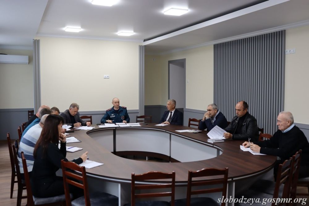 ����� ������� ������ � ���������� � ������-������� ������� �������� �� ��������� �������� �� �������������� � ���������� ��