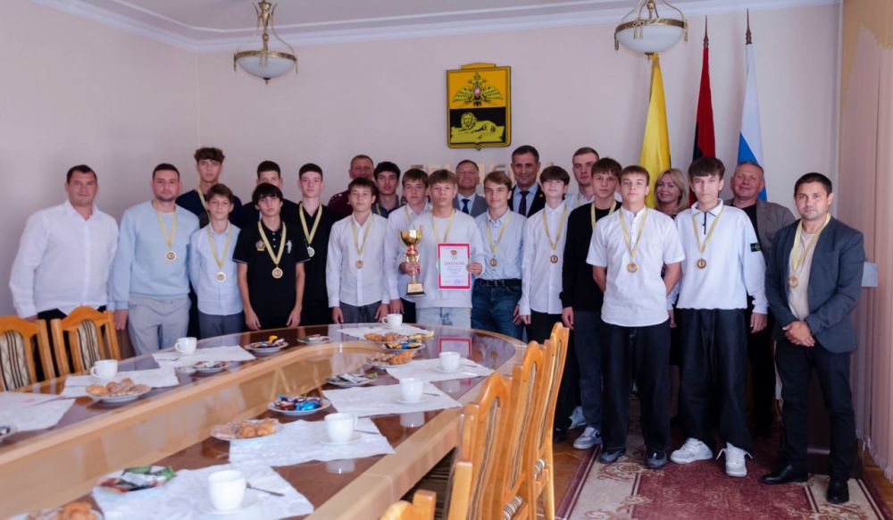 � ��������������� ������������� ������ ������� ���������� ����������� � ����������� ��������� ������� �� ������� ����������� ������ � 4�