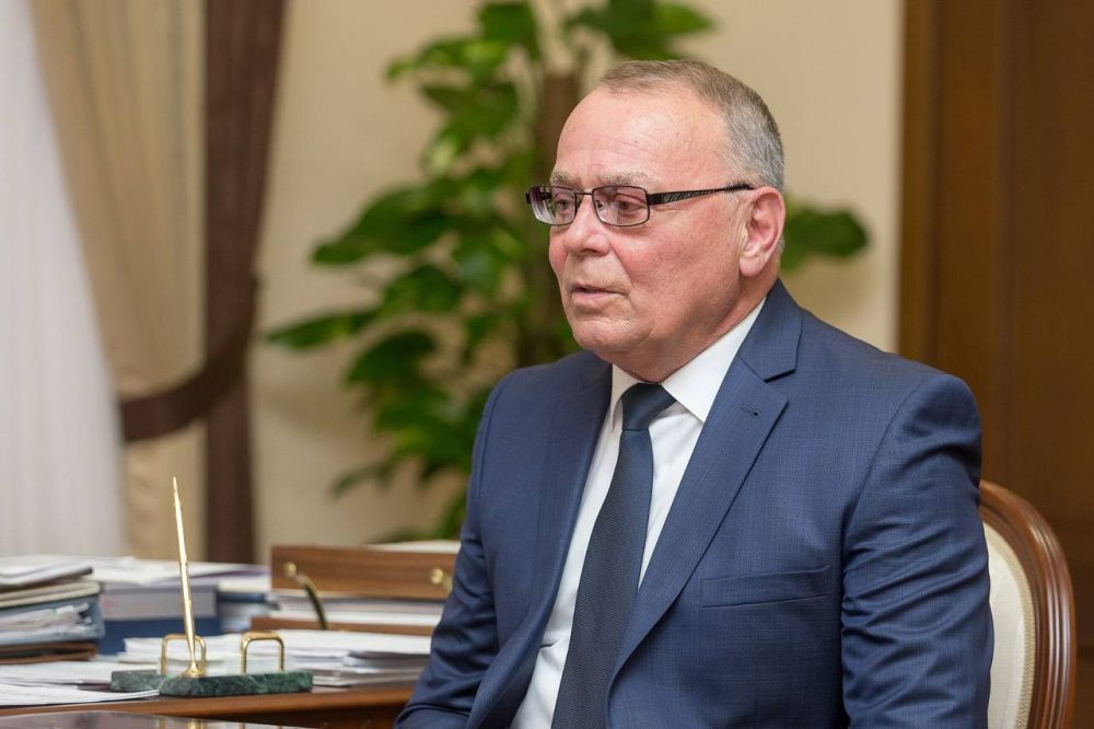 ��������� ����� �������������� �������� ������������ � 70-������ ������� ������������ ���������������� ���� ��� ����� ������������� ���������: