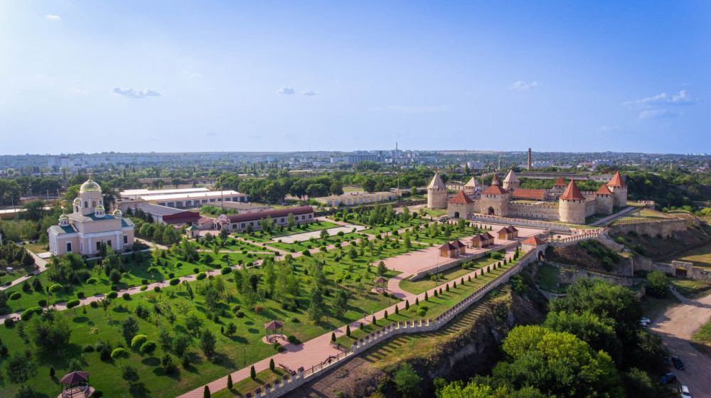 Бендерам – 616 лет. Председатель Верховного Совета Александр Коршунов поздравил жителей города Бендеры с 616-й годовщиной со дня первого летописного упоминания города