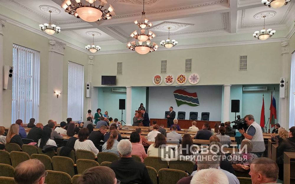 � ��������� ���������������� ����� 100 ������������ ��������� ������ � ���������� ��� ������