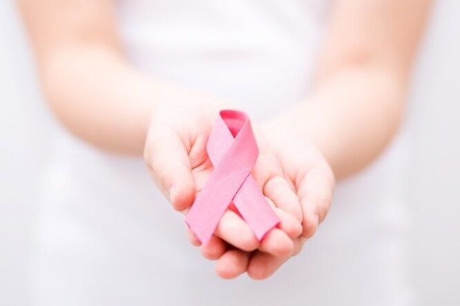 Осмотры без записи в "Розовый октябрь"