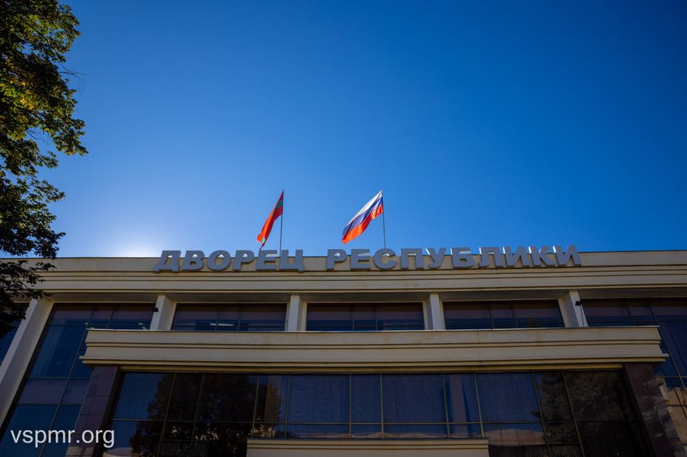 90 лет РКБ. Республиканская клиническая больница отметила 90 лет со дня основания. Лечгородок, так РКБ называют тираспольчане, сегодня – многопрофильное лечебное учреждение, включающее стационар на 670 коек