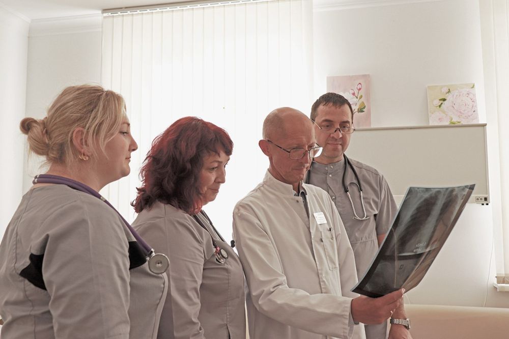 ������� 90-����� �������� ����������� ����������� ���������� ������������� � ��������������� ����������� ��������