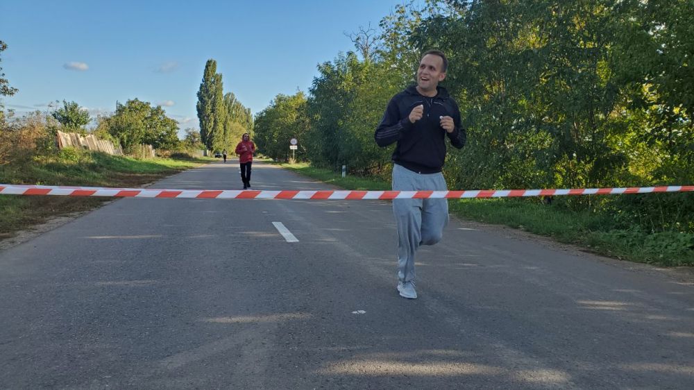 ������� � �������. �� ������ �������-������� ���������� ����������� ��� ������� ������������ ����������������� �����. ������� ���������� ��������� � 6 ��, ���� � ������� ������ 3 ��. ����� �������� ��� ������ ��� "������-������������"