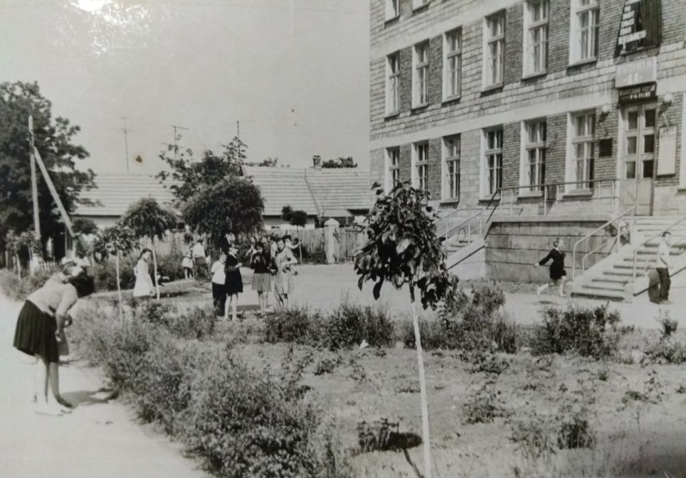 ������� ������������� ����� �2 ����� ������� �������� ���� 80-������ ������