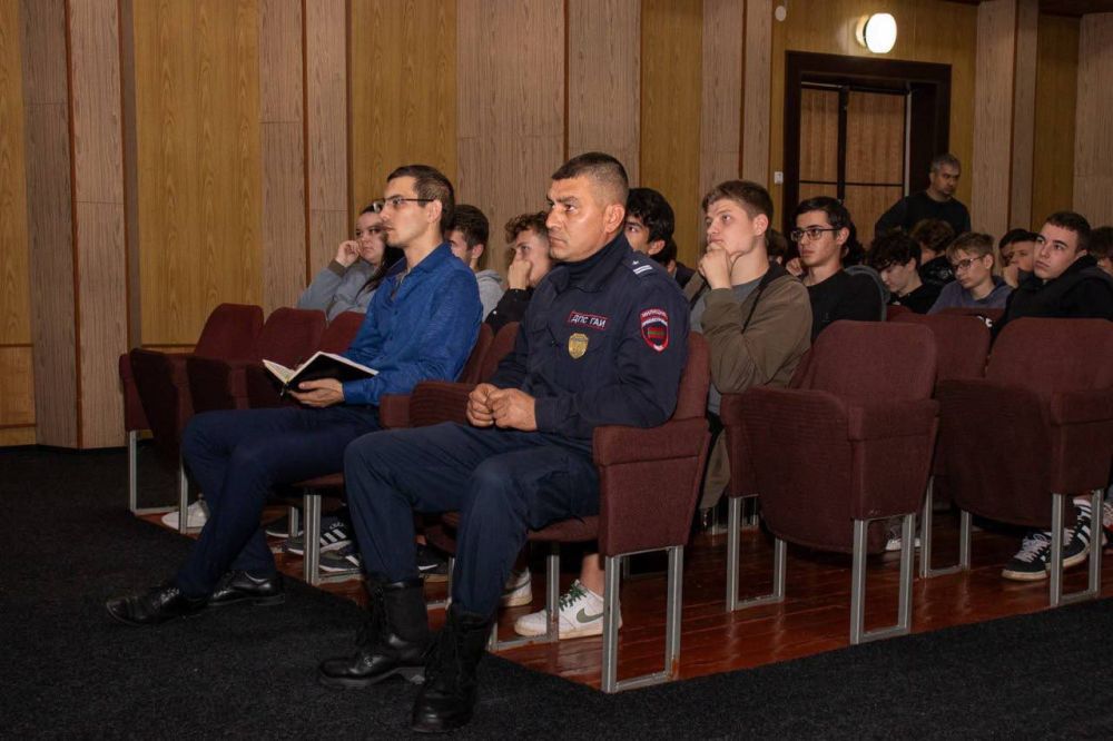 ������ � ������������ ���