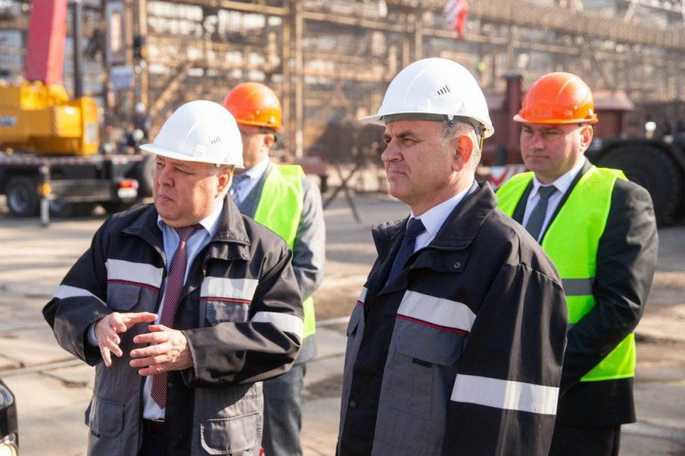 ����� ���: �� 40 ��� � ������� ������ ������ ���������� ���������������� ����� �������� ����� 23,3 �������� ���� ����� � 18,6 �������� ���� �������