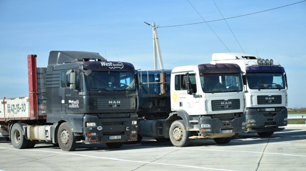 � 1 ������ �������� ��������� ���������� ��������� ������ ��� ������ � ����������