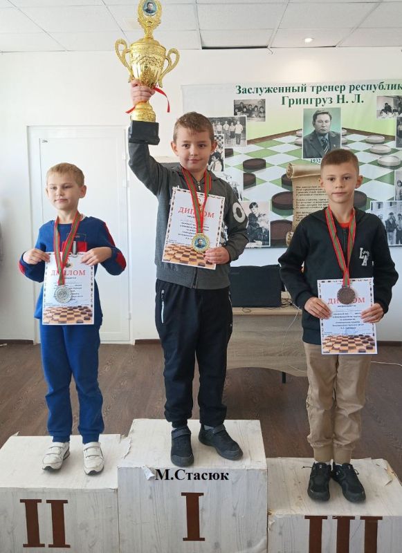 ���� ������� ����� �������� ������ � �������� ���� ����������