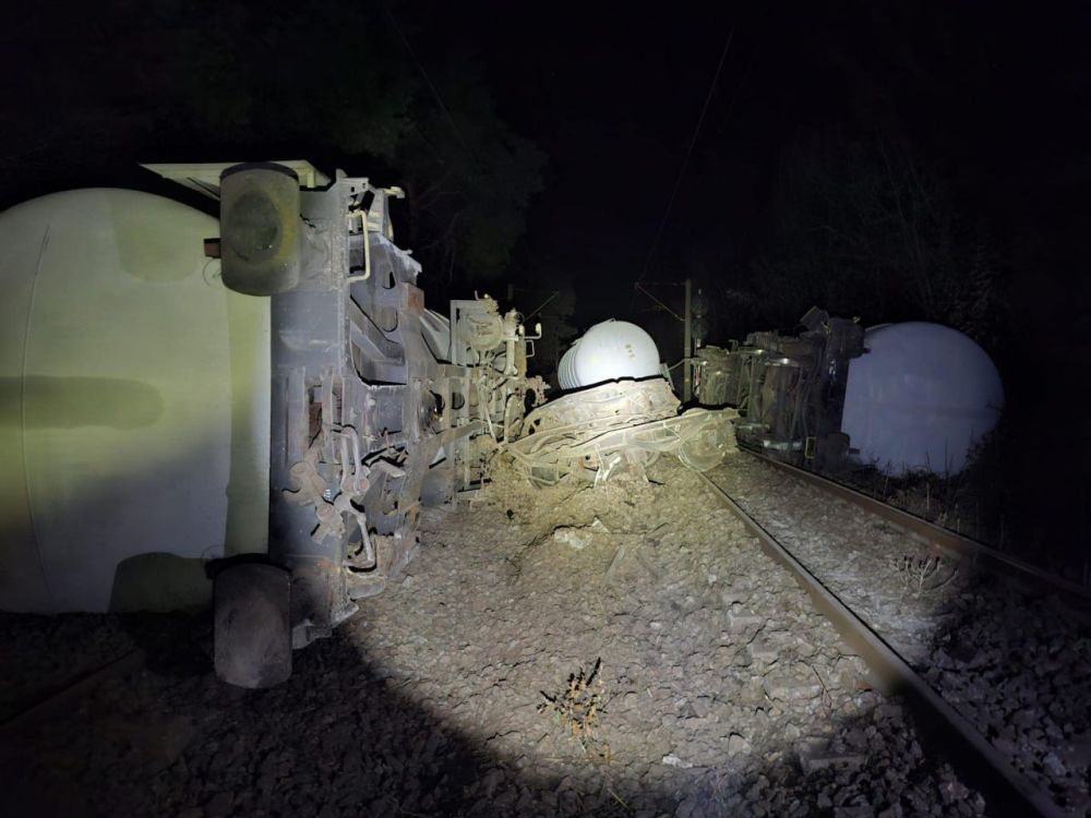 � ������� ����� � ������� �������� �����, ������������ 1,3 ������ ���� ������� � 27 �������