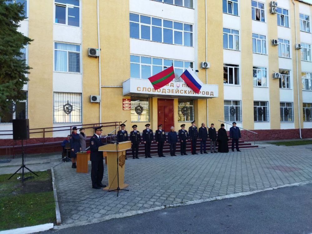 � ����� ��� ������� � ������������� ������ ���������� ��� ������ ������������� �����������