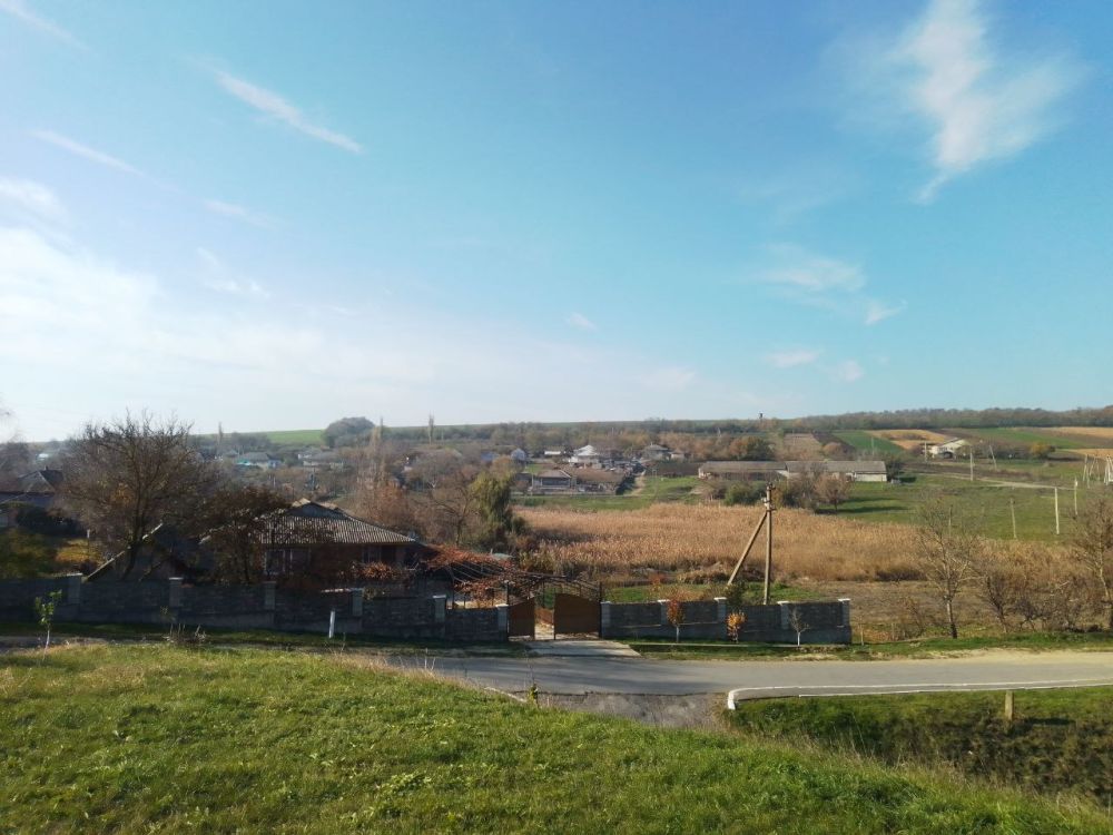 Сегодня, в день памяти великомученика Дмитрия Солунского, отмечает 100-летие село Ленино Рыбницкого района