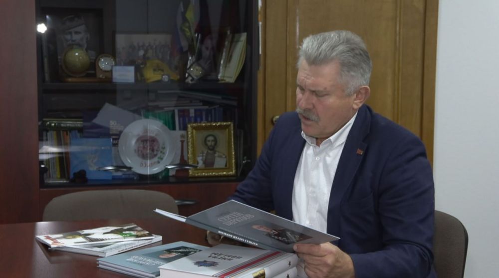 "Исторические факты, которые изложены в этих книгах, особенно ценны сегодня, когда в соседнем государстве, в Молдове, пытаются фальсифицировать роль Ясско-Кишиневской операции