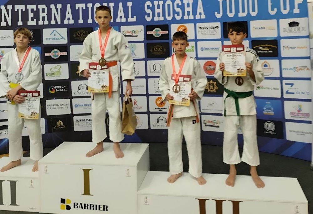 ����������� ��������� ������ ������ ������� ����� ������ ����� � ������������� ��������� ������� �� ������ �����