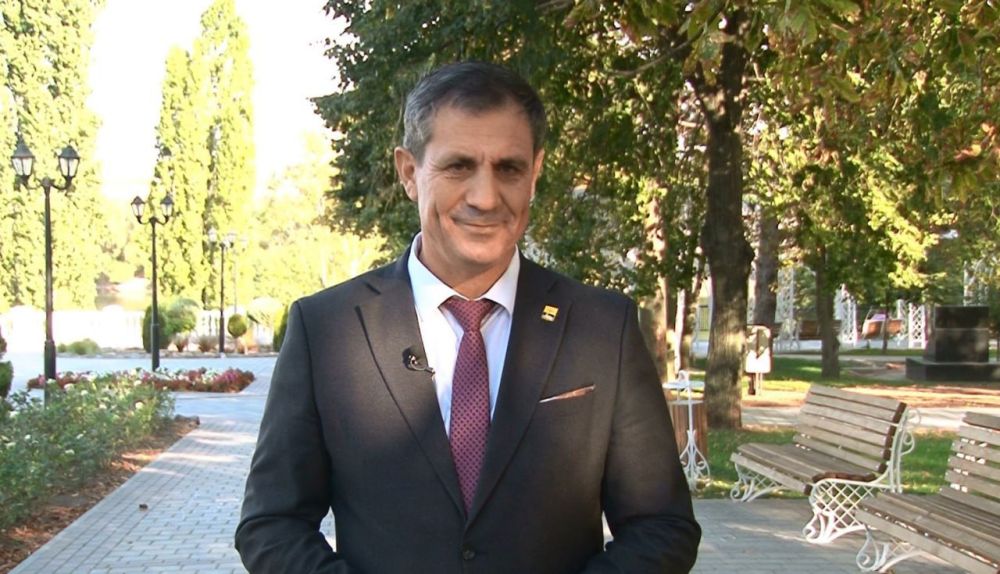 Роману Иванченко – 50-лет. Главу госадминистрации Бендер с юбилеем поздравил Президент ПМР Вадим Красносельский: