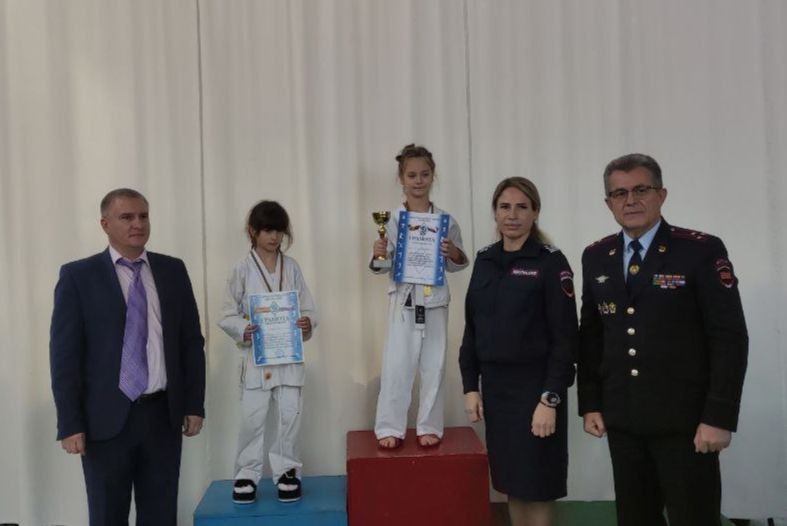 ����� ������ ����� ������