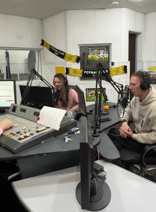 ����� ������ �� Inter FM ������� ���������� �������, ������� ��� ��� ���������� ����