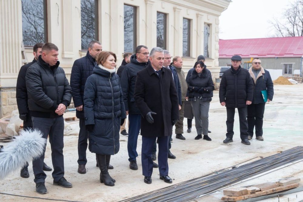 ������������� ��������� �������� � � ��������-������������� �����