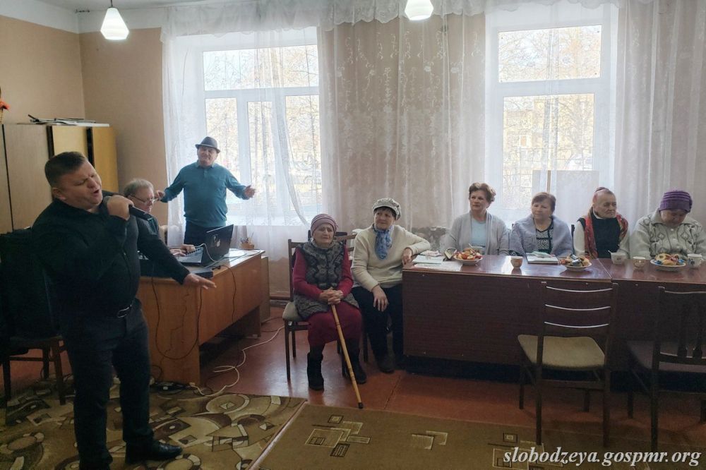 � ����� ��������� �. ��������� ������ �����������, ����������� �������������� ��� ���������, ������� ����� ���������� 3 �������