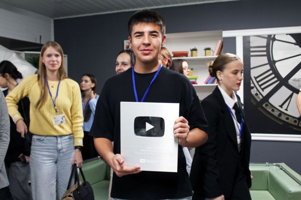 ������ ����� �������� � ������� � ���� ����������� ���������� � �������������