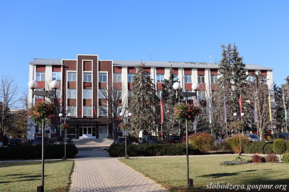 � ��������� �������� 30-����� ���������������� ����� ���������� �������������