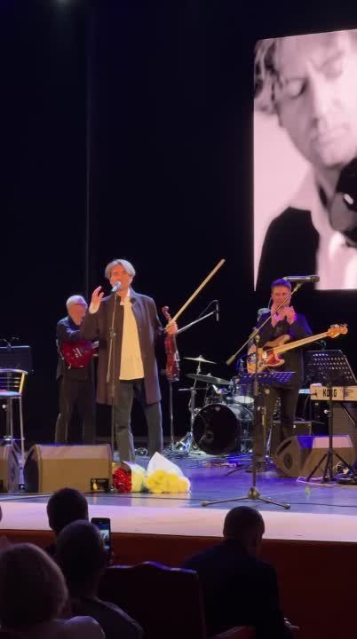 ���� ������� � ����������� ������ ���. ���� � ���������� ��������� ������ �������� ��������� ��������������