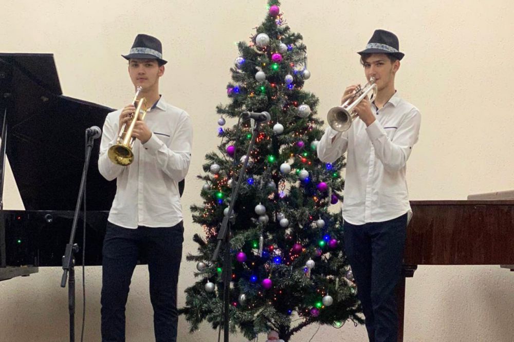 �������� ����, �������� � ���������� ������, � ��� ����� - ������������� ����������� ��������, � ������� �������� � ���������� ������������ ����� �������� ���������, � ��������� �� �� ������, � ������� ������ ������������