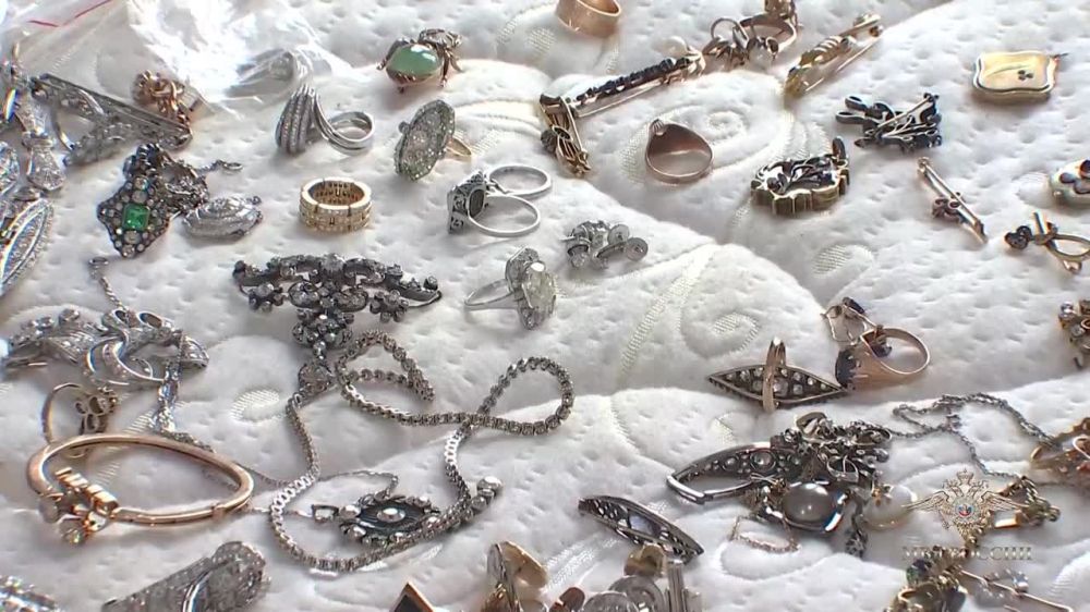 ��������� ������� ����� ����� 2 ���� ������ �� ����� "�����������"