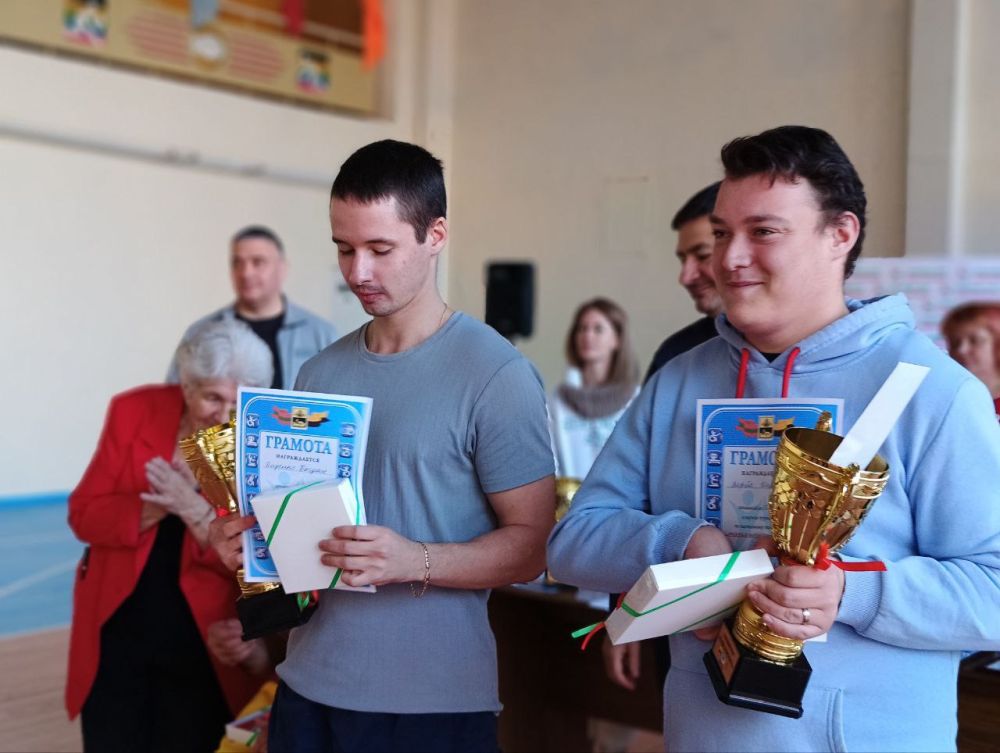 ����� ������ ����������