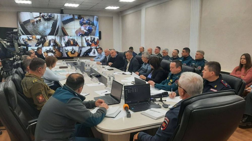 ����-����� ��� ��������� �� �������� �� ������ ���� ������ � �����, 25 �������