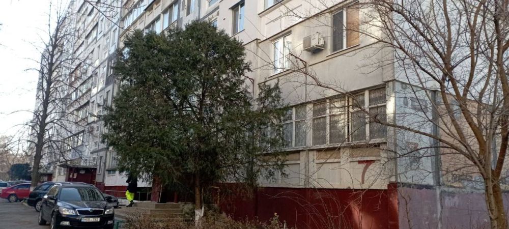 9-������ �� ��. ������, 7 � ��������� ������ 15 ����� ��� �������������