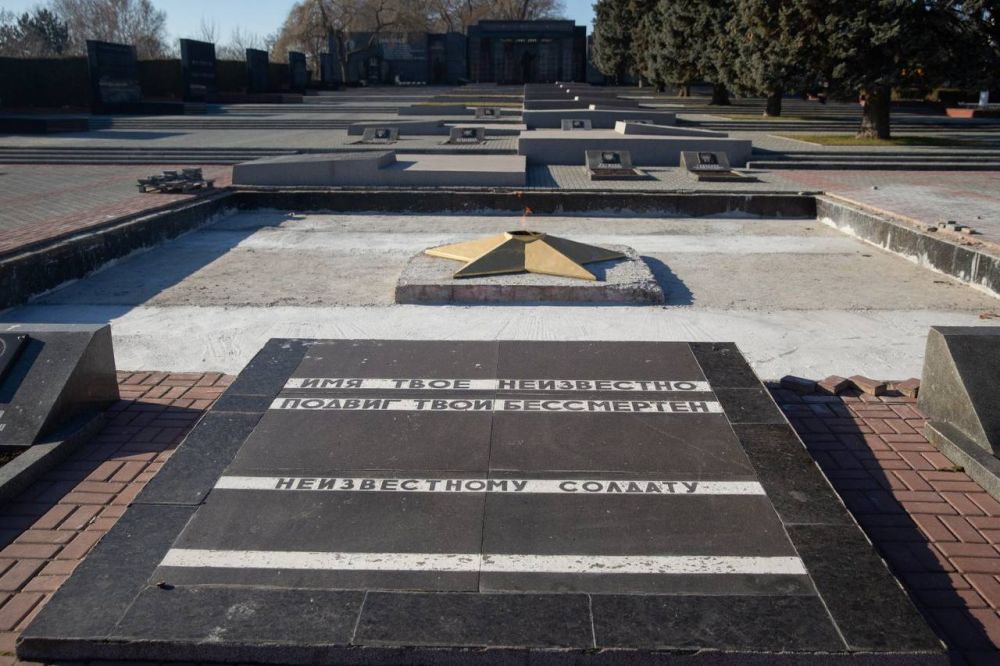 12 ������, � ���� ������������ ���������, ������� ���������� �������� �����