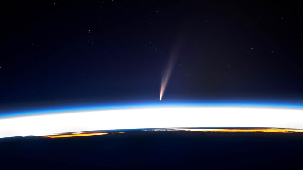 ������ C/2024 G3 ATLAS ������� �� 160 ����� ��� ��������� ��������