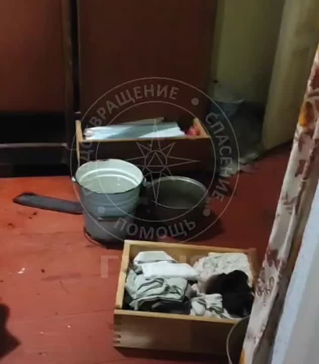  :    