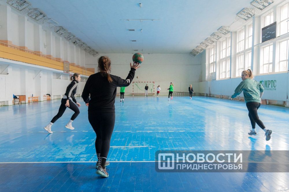 � ������ ������������� ������������ ���������� � �������� ����