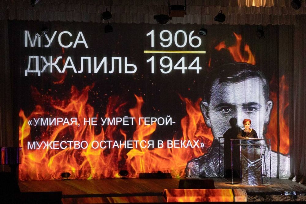 ��������� � � ����� ������ ������������� ������ � 80-����� ������� ������