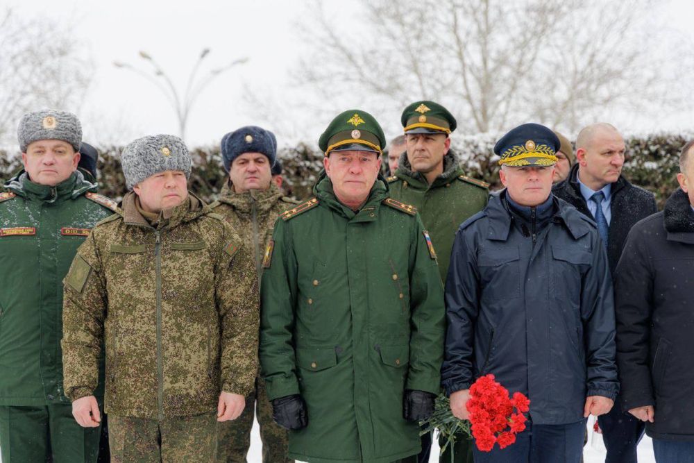 ���� ������ � �������� ������-������������������