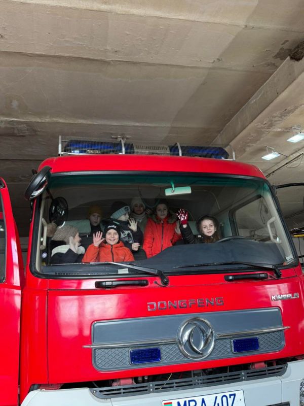 «Фото, типа мы – пожарные»