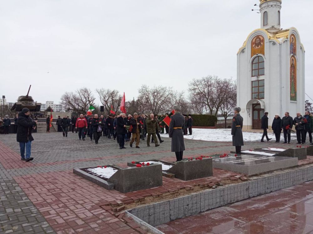 �� ��������� ����� � ��������� ���������� ����������, ������� � ������ ����� 92-�� ������� ��� �����������