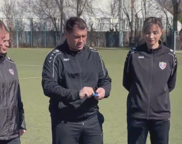 В турнире «Ярна» впервые работали девушки-судьи