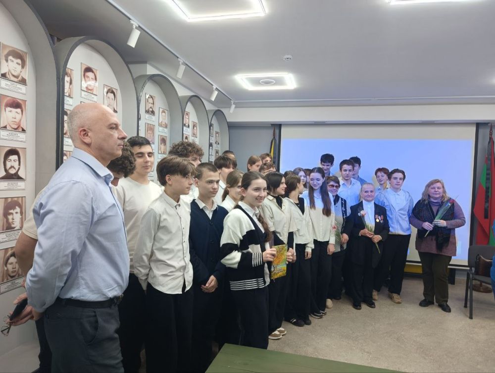 «Чтобы помнили. Стихи, рождённые войной» – поэтический часвпервые прошёл в музее Бендерской трагедии