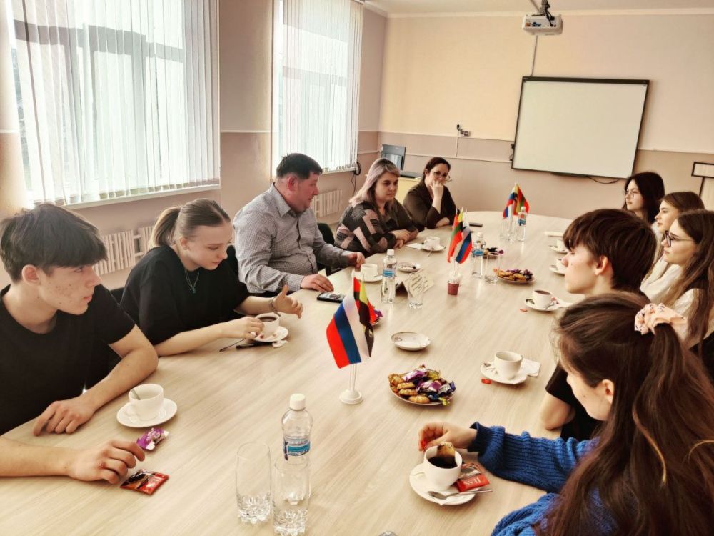 � ���������� ����� � 18 ���������� ��������� ������� � ������ ������� "���� ��������"