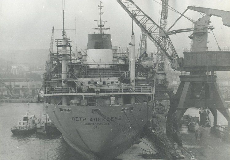 #ФрагментыИстории – Крупный пожар на танкере