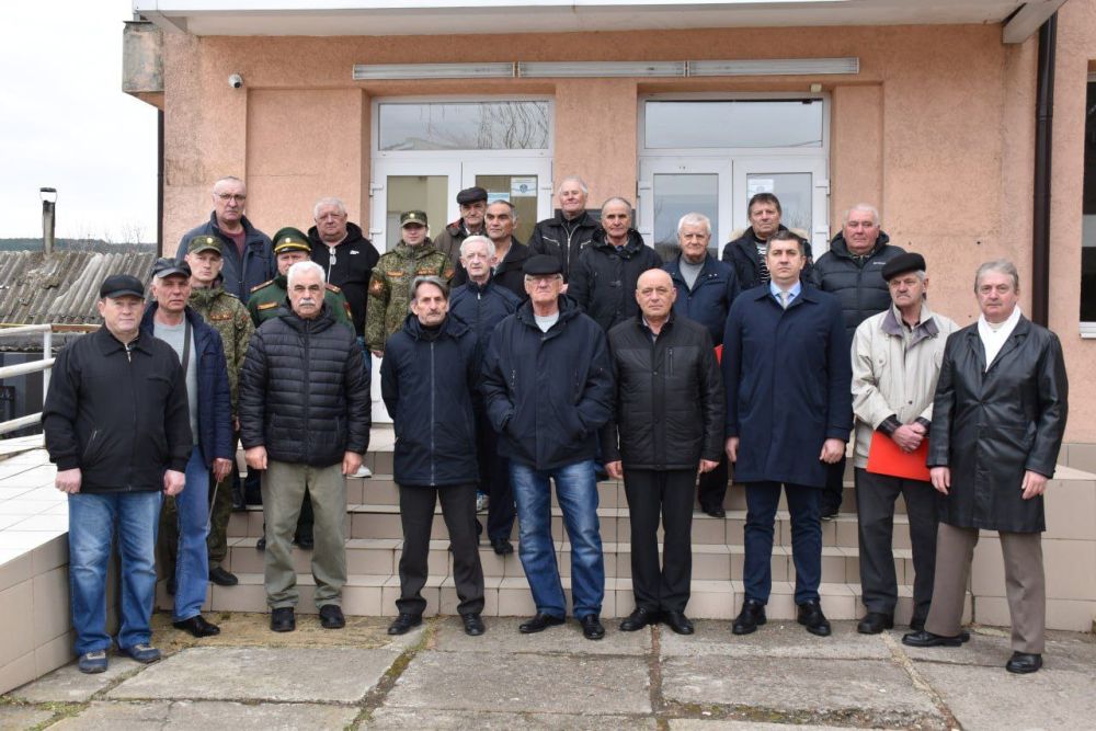 Минувших лет живая память